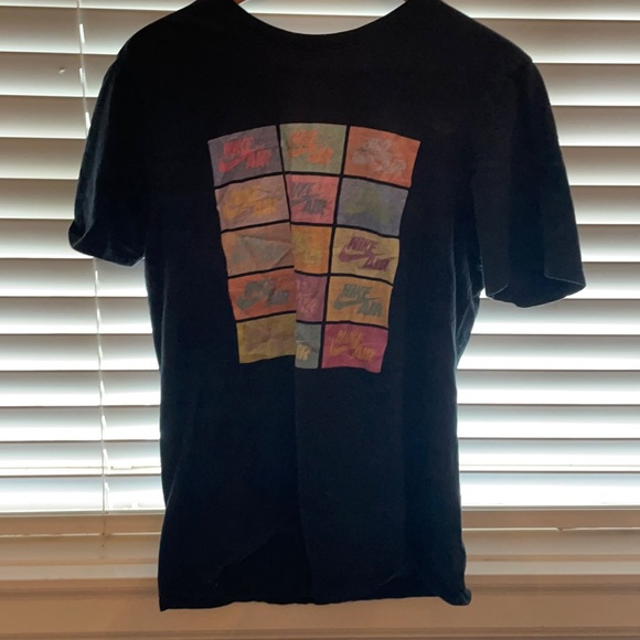 NIKE tee shirt - Picture 1 of 2